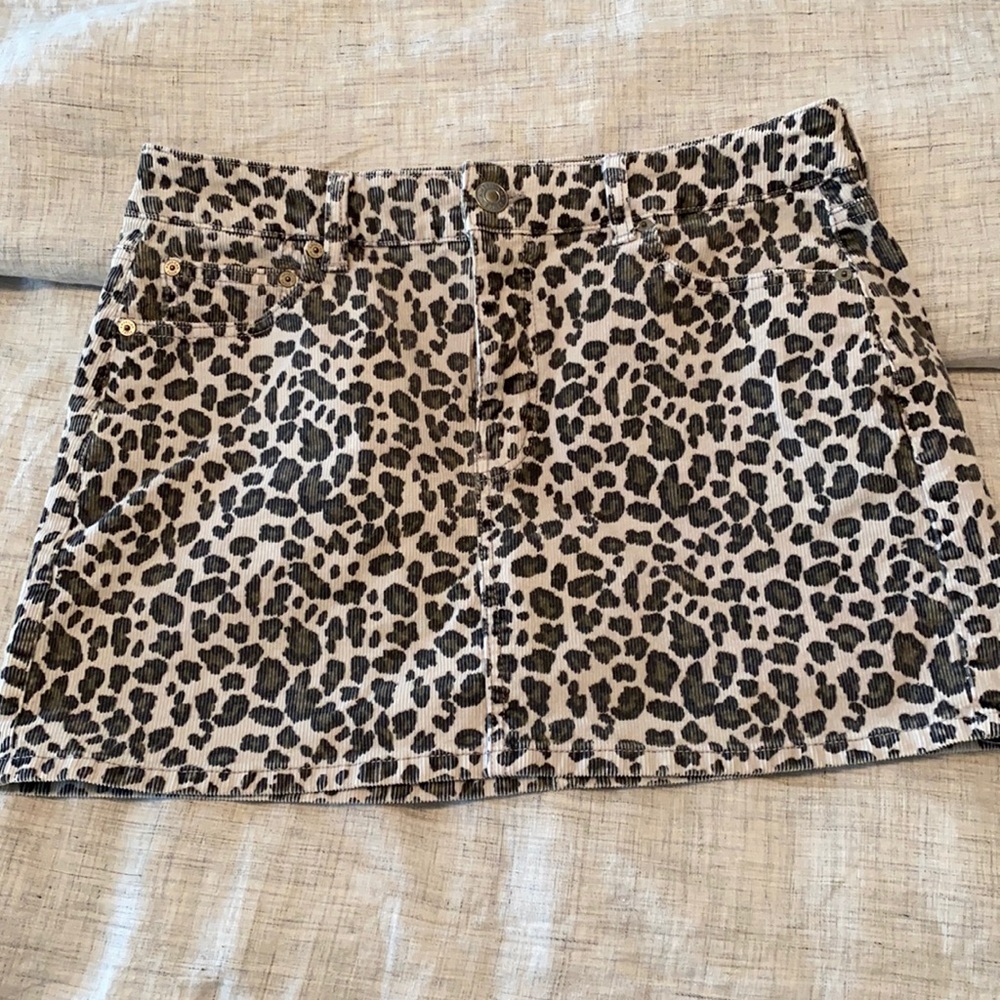 American Eagle cheetah corduroy mini skirt